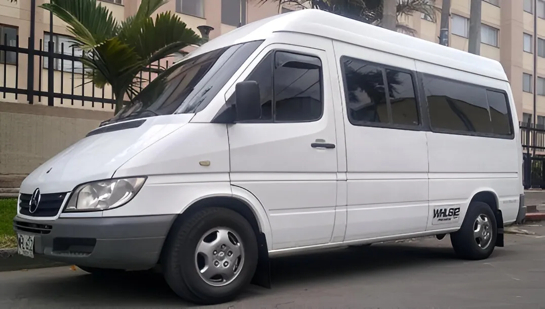 Microbús 9